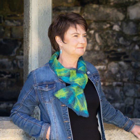 Valentia Merino  Neckwrap - Blue