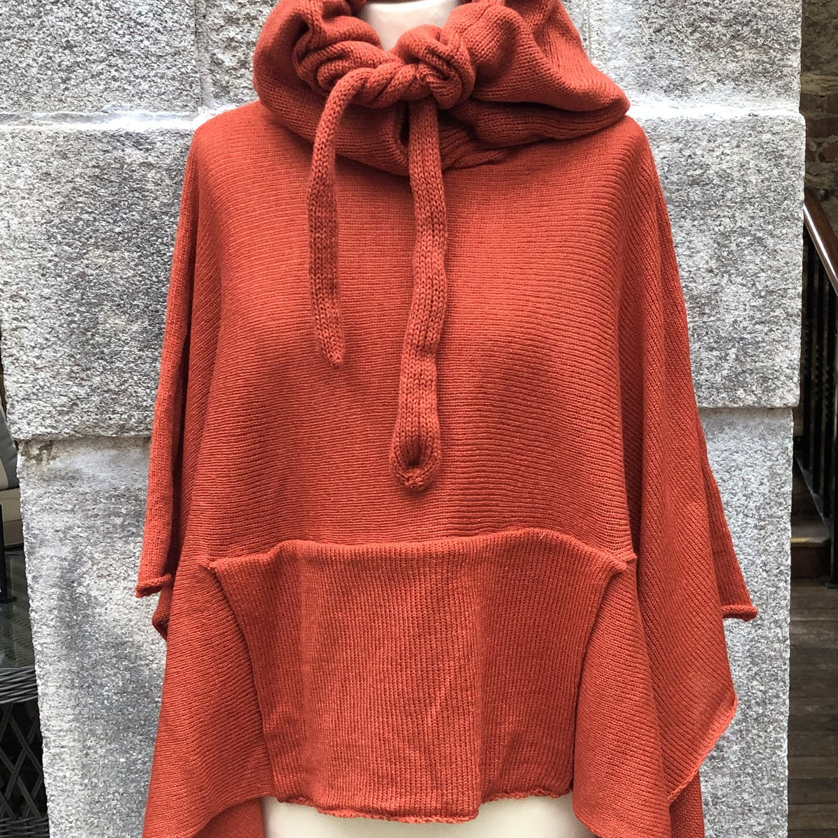 Drawstring Poncho Rust