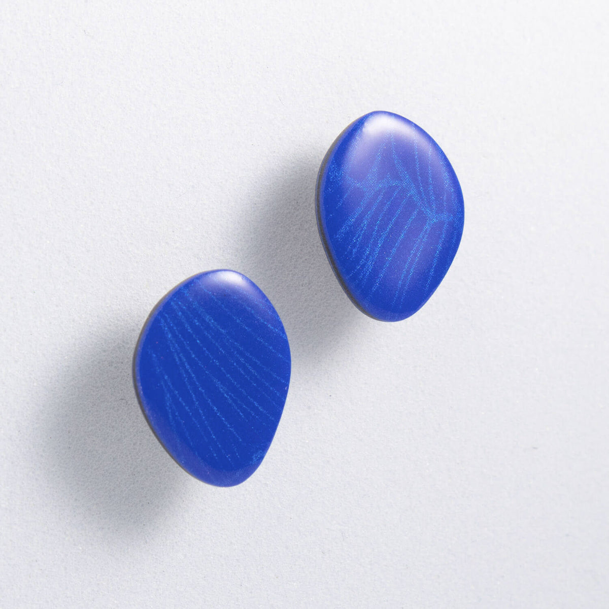 Pebble Studs -Cobalt