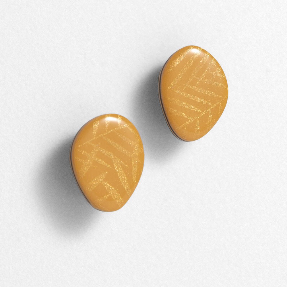 Pebble Studs -Caramel